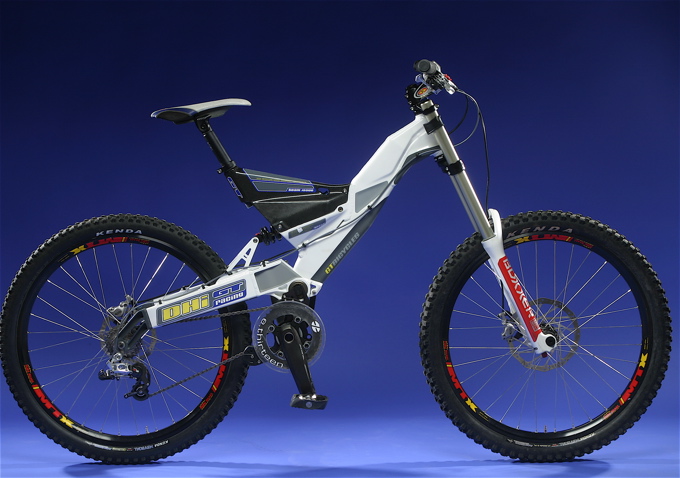 Gt dhi sale downhill bike